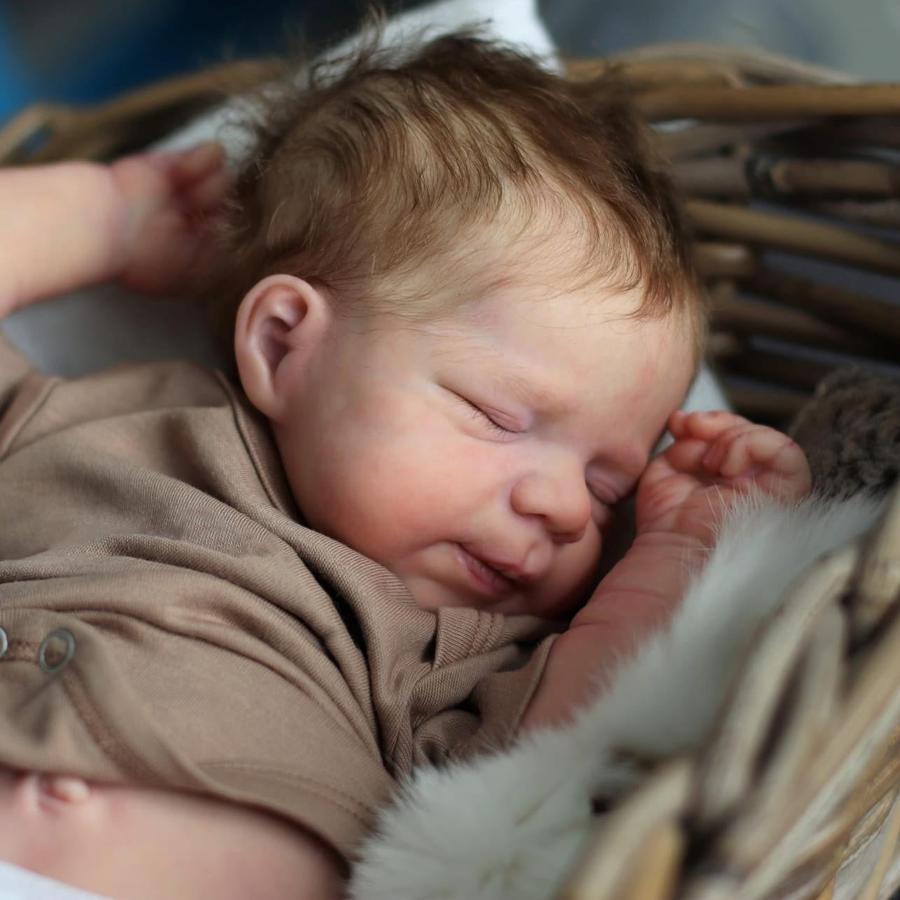 Zero Pam®️18 Zoll große, lebensechte Reborn-Babypuppen, Ganzkörper-Silikon-Vinyl-Babypuppen, anatomisch korrekte Baby-Mädchenpuppen mit braunem Haar für Kinder