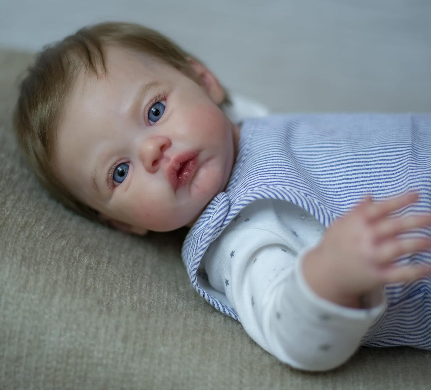 Zero Pam®️45 cm Reborn Babypuppen Junge Silikon Vinyl Ganzkörper Realistische Neugeborenen Kleinkind Puppe mit handgeknüpftem braunem Haar Anatomisch korrekte waschbare Spielzeug-Gifs